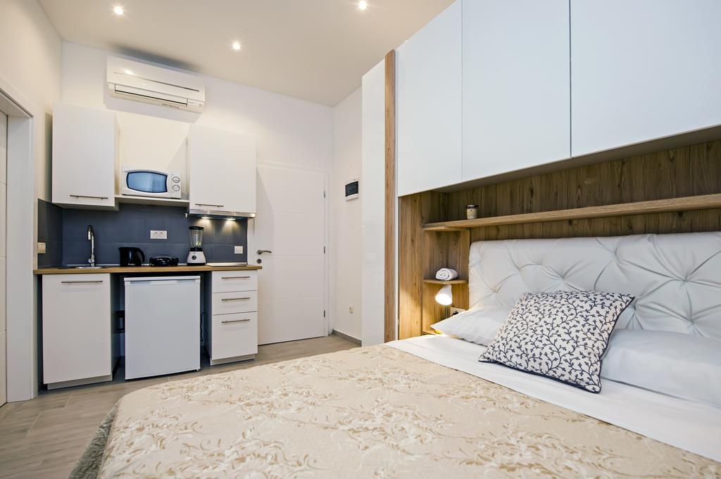 Garzoto Rooms And Studios Rovinj Ngoại thất bức ảnh